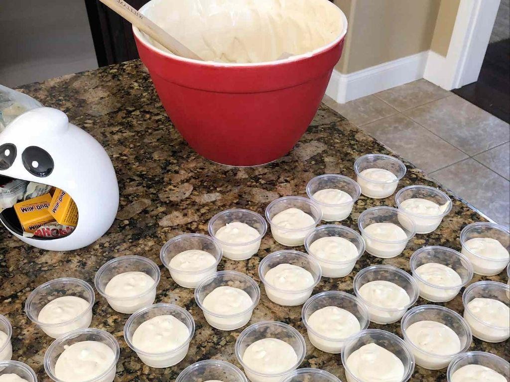 White Russian Pudding Shots